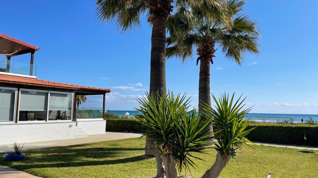 לרנקה Beachfront Villa - Dasaki מראה חיצוני תמונה